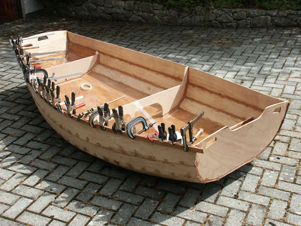 pram-dinghy-build-fyne-boat-kits.jpg